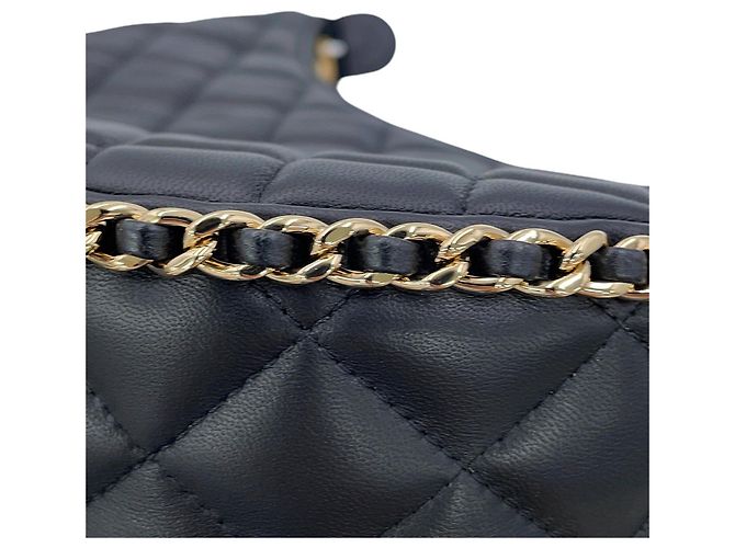Borsa a spalla con catena Chanel Matelassé - vista 11