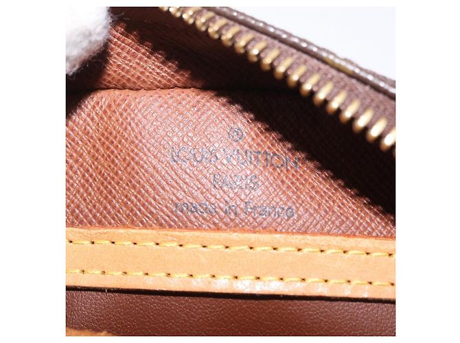 Louis Vuitton Blois Monogram Canvas - Ansicht 6