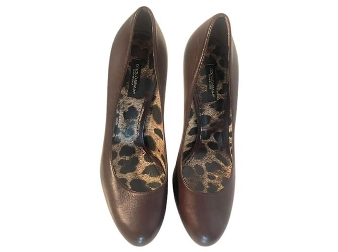 Dolce & Gabbana Braune Leder-Pumps mit Leopardenprint - Ansicht 2