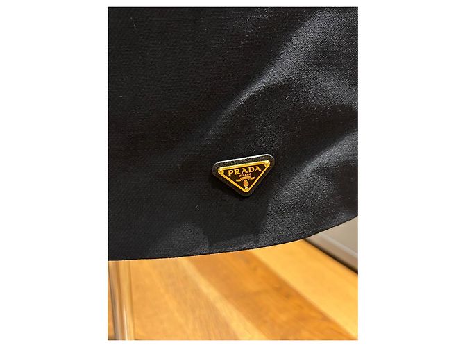 Prada Mini-Kleid aus Wolle und Seide in Schwarz - Ansicht 14