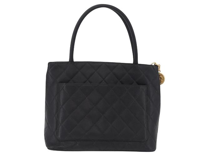 Chanel Medallion Quilted Caviar - Ansicht 2