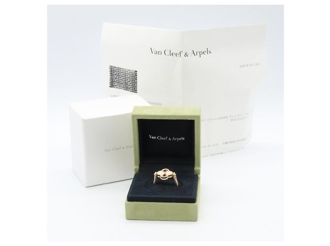 Van Cleef & Arpels Alhambra Reversible Guilloché 1P Diamantring - Ansicht 9