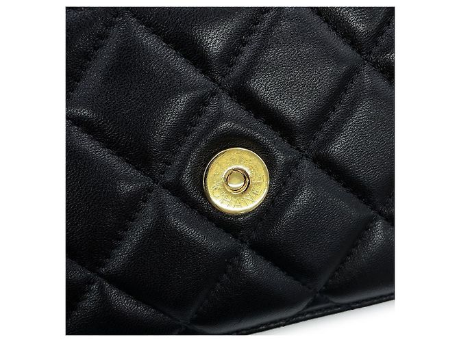 Portafoglio con catena Chanel Classic Matelassé - vista 13