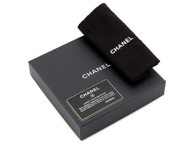 Borsa a tracolla Chanel Matelassé in pelle d'agnello - vista 18