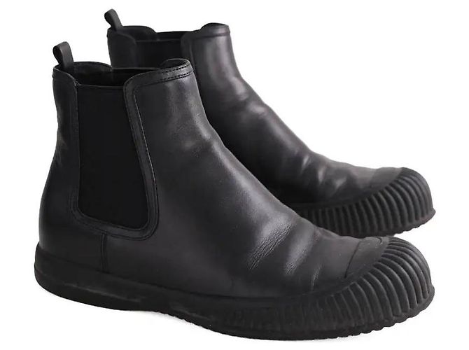 Bottines Prada en cuir noir - vue 3