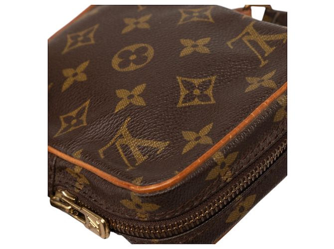 Louis Vuitton Monogram Mini Danube Crossbody Bag braun - Ansicht 8