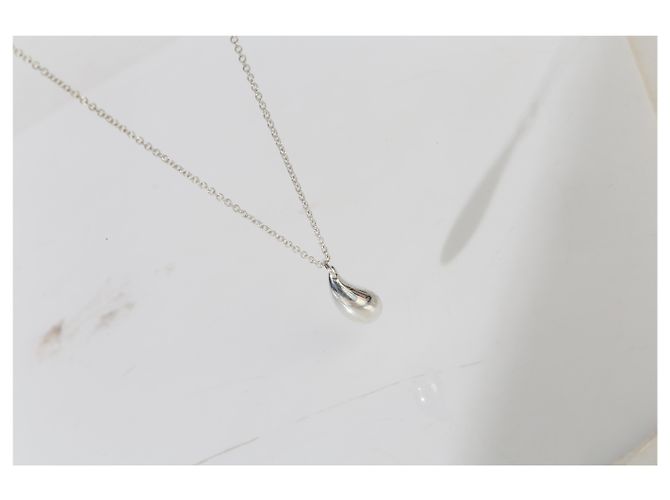 Pendente a Goccia Elsa Peretti in Argento Sterling Tiffany & Co. - vista 4