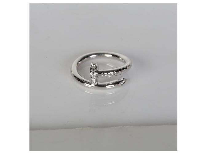 Anello Cartier Juste Un Clou in oro bianco e diamanti - vista 6