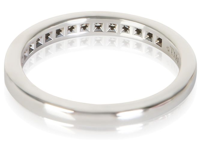 Tiffany & Co. Platin-Band mit diamantbesetztem Kanalschliff - Ansicht 4