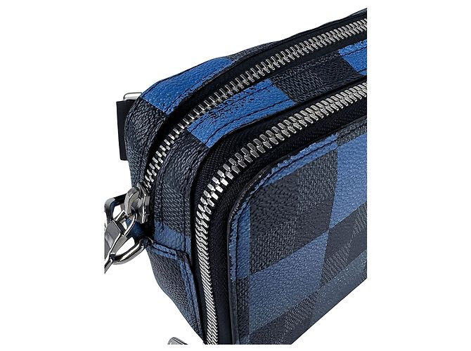 Borsa a tracolla portafoglio indossabile Louis Vuitton Damier Graphite Giant Alpha Blu - vista 10
