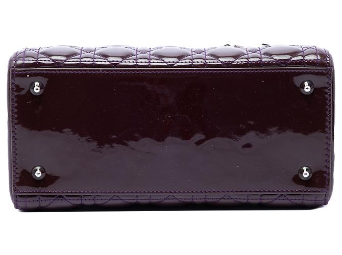 Bolso Lady Dior Medium de piel charol Cannage morado - vista 3