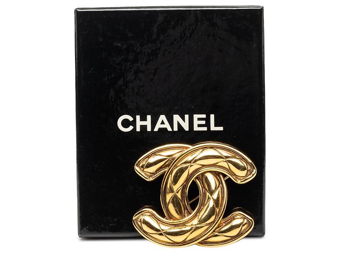 Spilla Matelassé Chanel CC Placcata Oro - vista 5