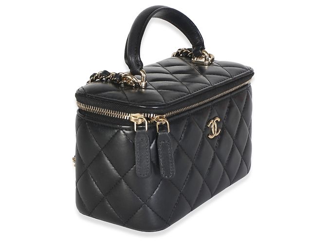Chanel Vanity Case Piccolo in Pelle di Agnello Matelassé Nero con Manico Superiore e Catena - vista 4
