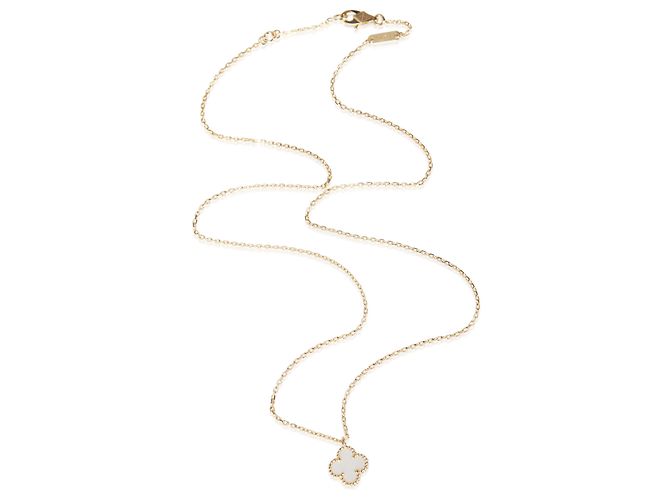Pendente Sweet Alhambra in oro giallo e madreperla Van Cleef & Arpels - vista 3