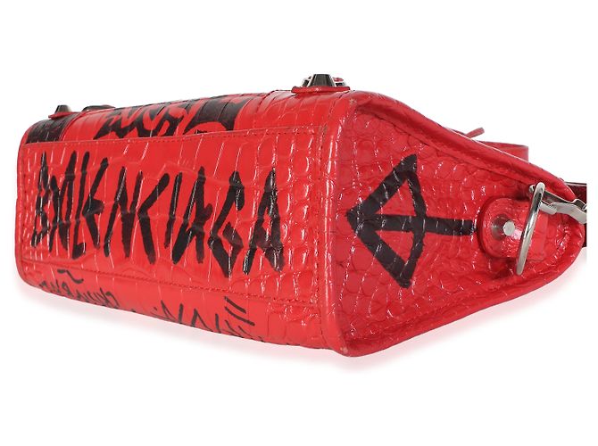 Borsa Mini City Balenciaga in pelle di vitello rossa effetto coccodrillo con graffiti e hardware classico - vista 6