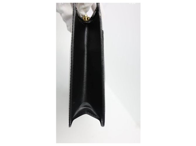 Louis Vuitton Pochette in Pelle Epi Nero - vista 6