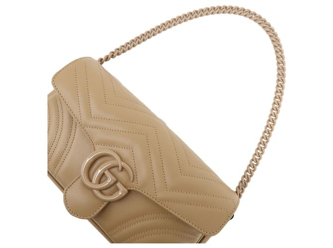Gucci GG Marmont Monochrome Chain Matelasse Leather Small - vista 4