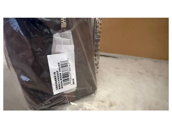 Michael Kors Borsa Bowling Monogramma Marrone - vista 5