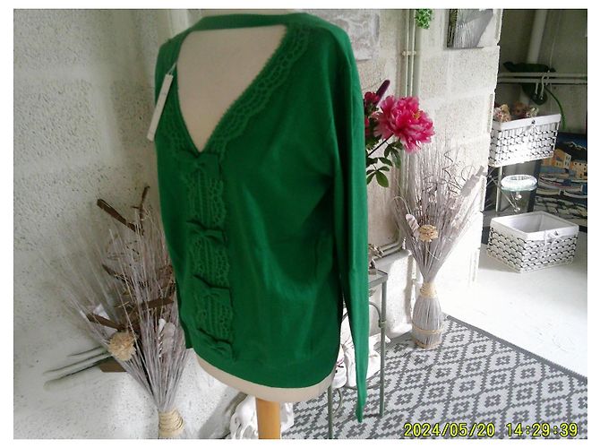 Autre Marque Pull&Bear Pull en Tricot Vert à Nœuds et Dentelle - vue 4