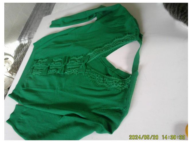 Autre Marque Pull&Bear Pull en Tricot Vert à Nœuds et Dentelle - vue 6