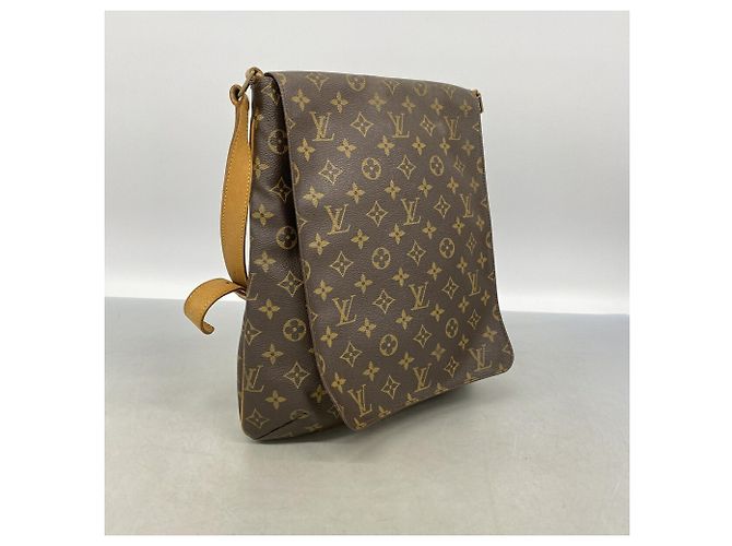 Bolsa de Ombro Louis Vuitton Monogram Musette - vista 2