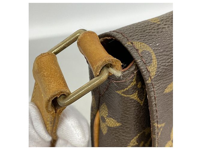 Bolsa de Ombro Louis Vuitton Monogram Musette - vista 8
