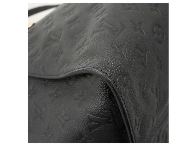Sac cabas Louis Vuitton Monogram Empreinte Lumineuse PM - vue 6