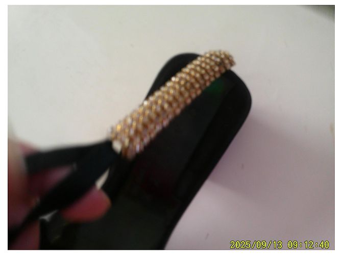Talitha Schwarze flache Strass-Sandalen mit Schnürung - Ansicht 6