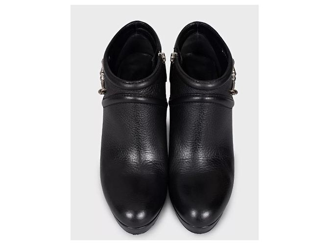 Stivaletti Gucci in pelle nera NWB - EU 39 usati - vista 2