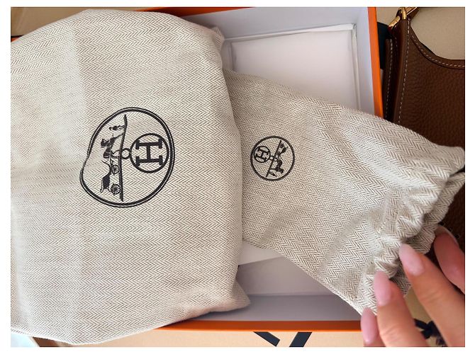 Hermès Evelyn Mini borsa a tracolla in pelle marrone - vista 8