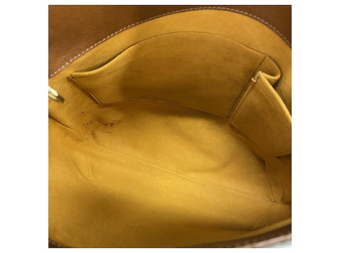Bolso de hombro Louis Vuitton Monogram Musette - vista 4