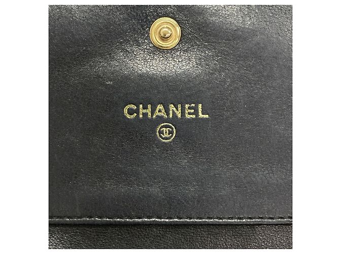 Portafoglio tri-fold Chanel in pelle di vitello granulata nera - vista 4