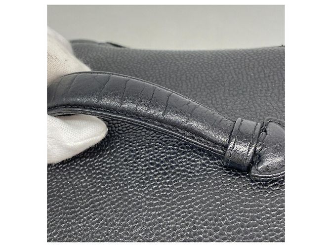 Bolso Vanity Chanel de piel de becerro granulada negra - vista 7