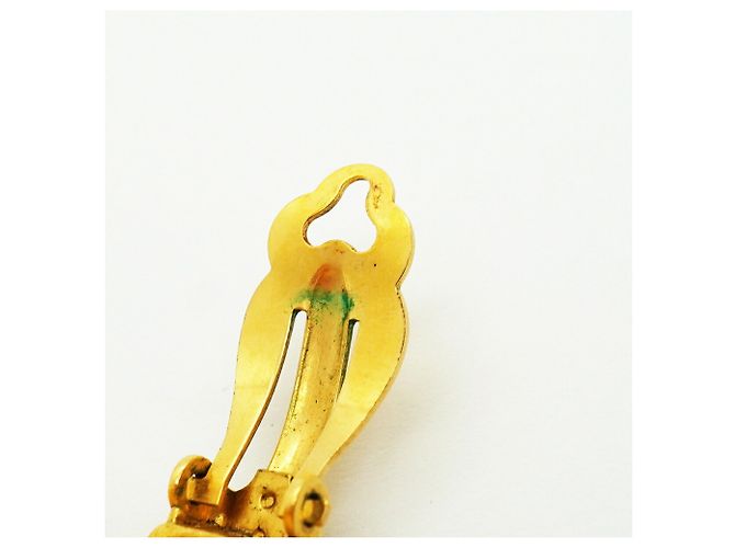 Pendientes de clip Chanel chapados en oro - vista 6