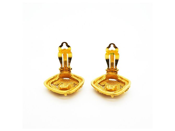 Pendientes de clip Chanel chapados en oro - vista 7