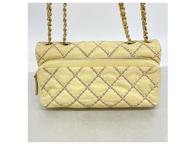 Bolso de hombro Chanel de cuero amarillo - vista 10