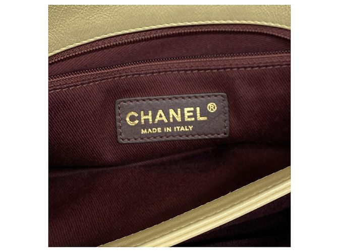 Bolso de hombro Chanel de cuero amarillo - vista 5