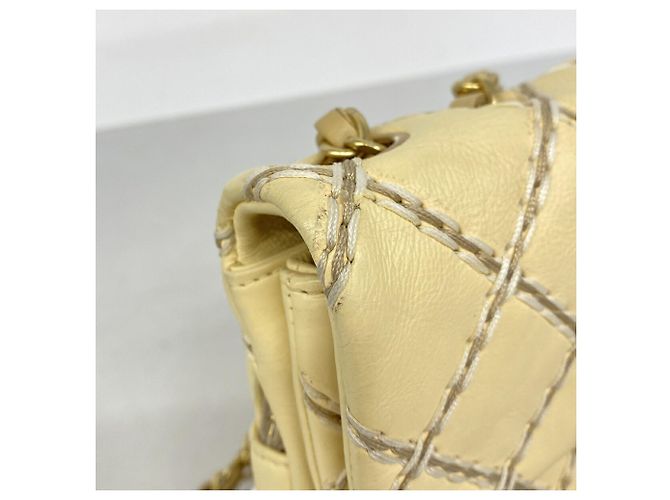 Bolso de hombro Chanel de cuero amarillo - vista 6