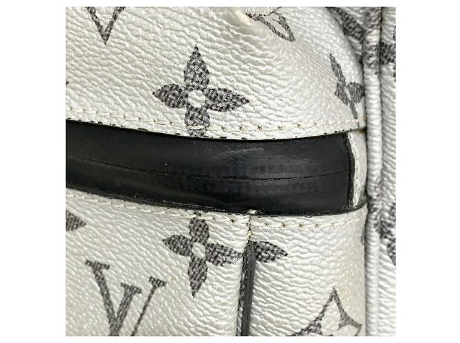 Louis Vuitton Monogram Reflect PM Shoulder Bag - view 9