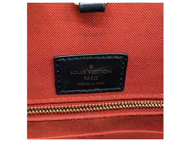 Bolso Tote Louis Vuitton Monogram Giant Reverse OnTheGo MM - vista 5