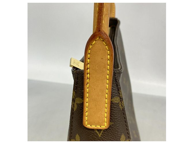 Borsa a tracolla Louis Vuitton Monogram Looping MM - vista 8