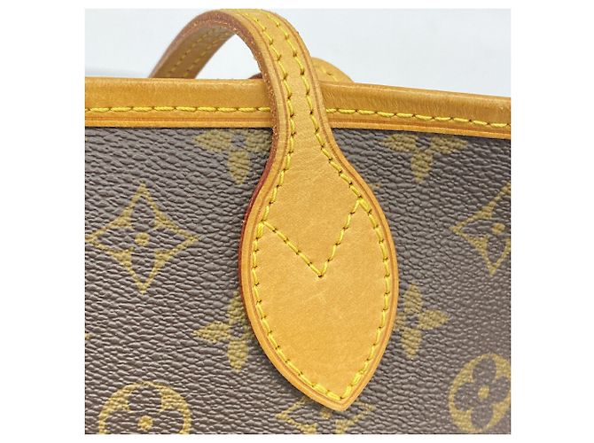 Louis Vuitton Monogram Neverfull PM Tote Bag - view 10