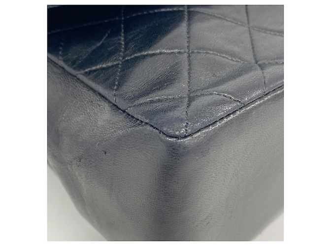 Bolso de hombro con cadena Chanel Matelassé - vista 6