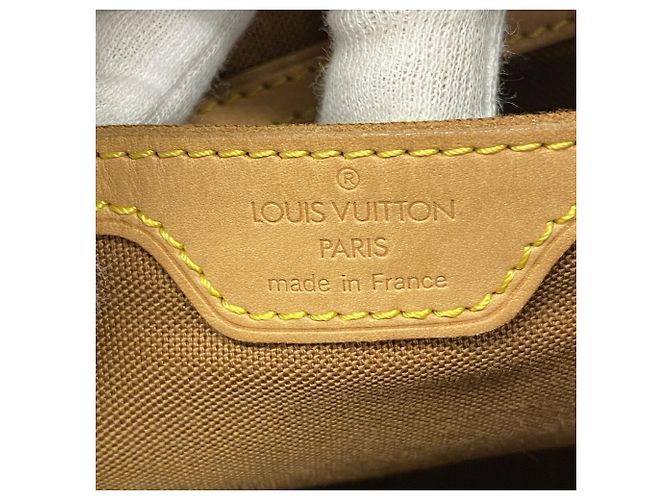 Mochila Louis Vuitton Monogram Montsouris GM - vista 5