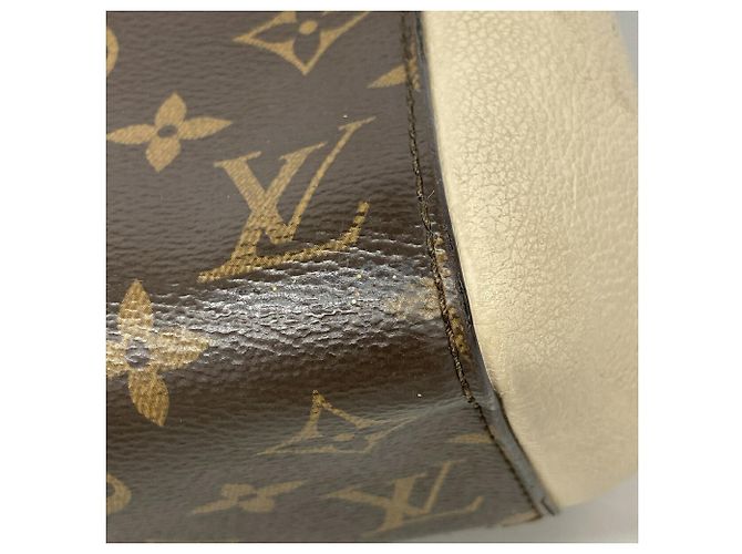 Bolso Louis Vuitton Monogram Fold Tote PM - vista 6