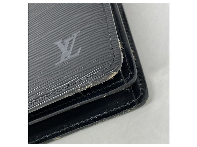Louis Vuitton Epi Capucines Schultertasche - Ansicht 6