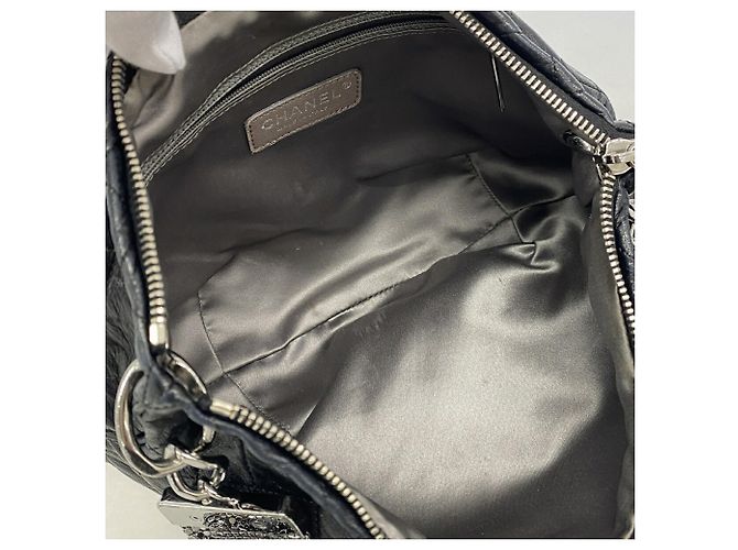 Chanel Matelassé Schultertasche aus Lammleder - Ansicht 4