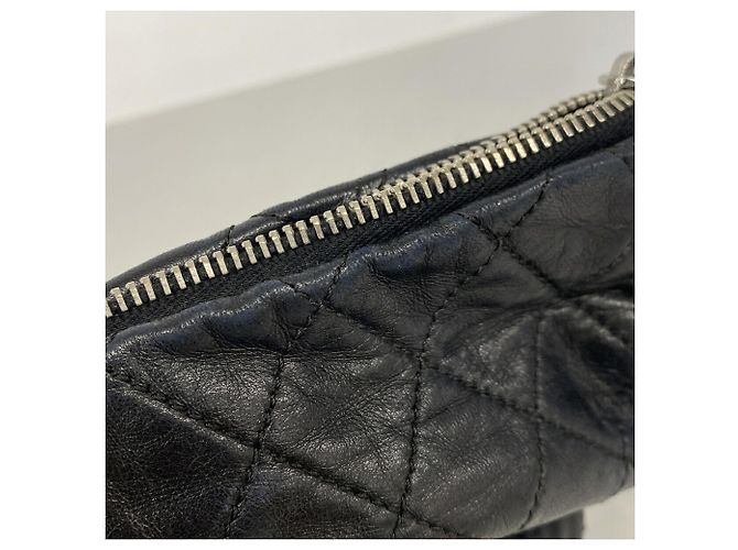 Chanel Matelassé Schultertasche aus Lammleder - Ansicht 8