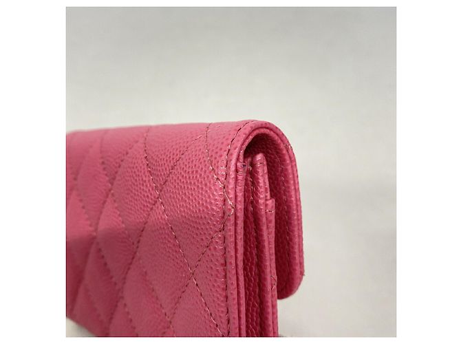 Tarjetero Chanel de piel de caviar acolchada - vista 5