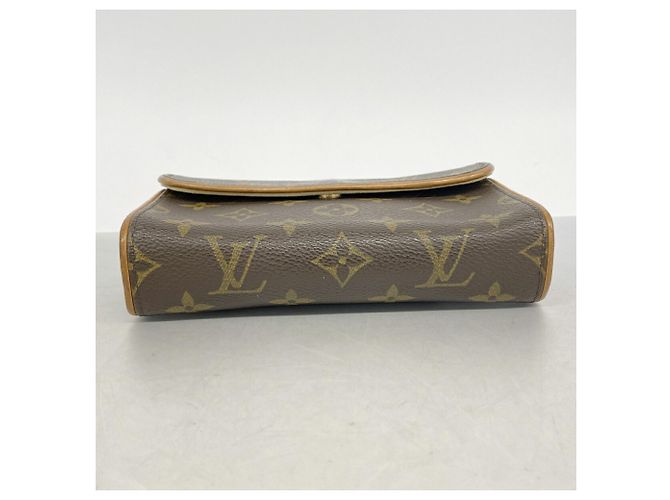 Louis Vuitton Monogram Pochette Florentine Fanny Pack - vista 3